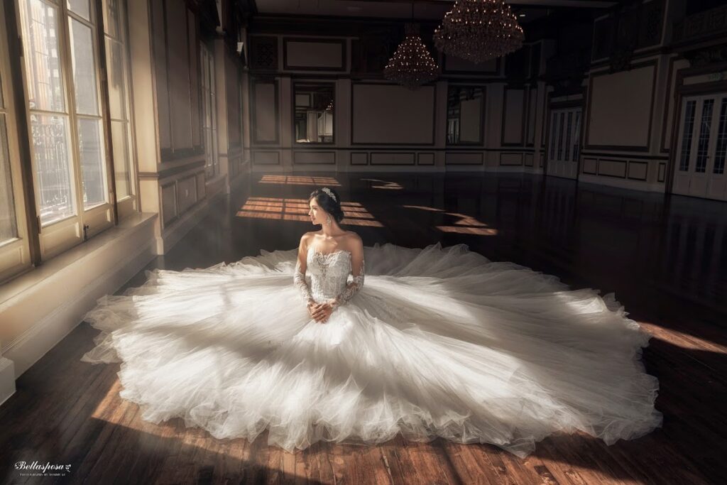 The Alexandria Ballrooms: Los Angeles Wedding Venue