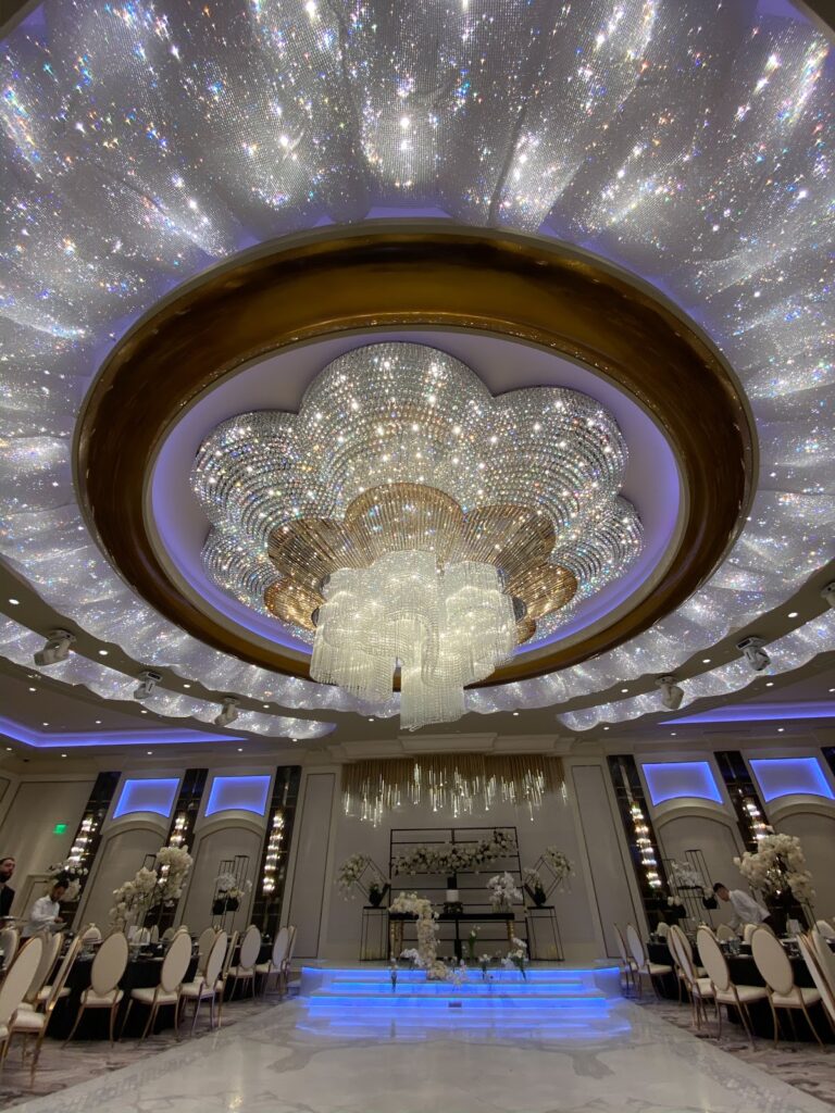 Grand Venue: Your Dream Los Angeles Wedding