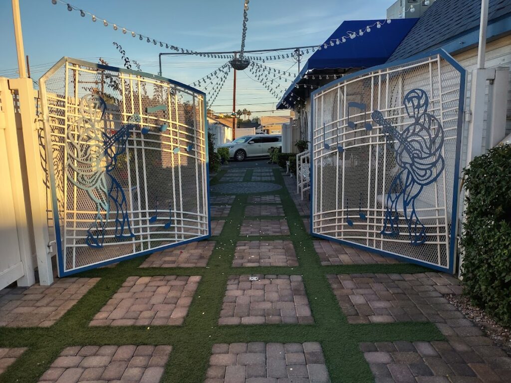 Graceland Wedding Chapel – Las Vegas