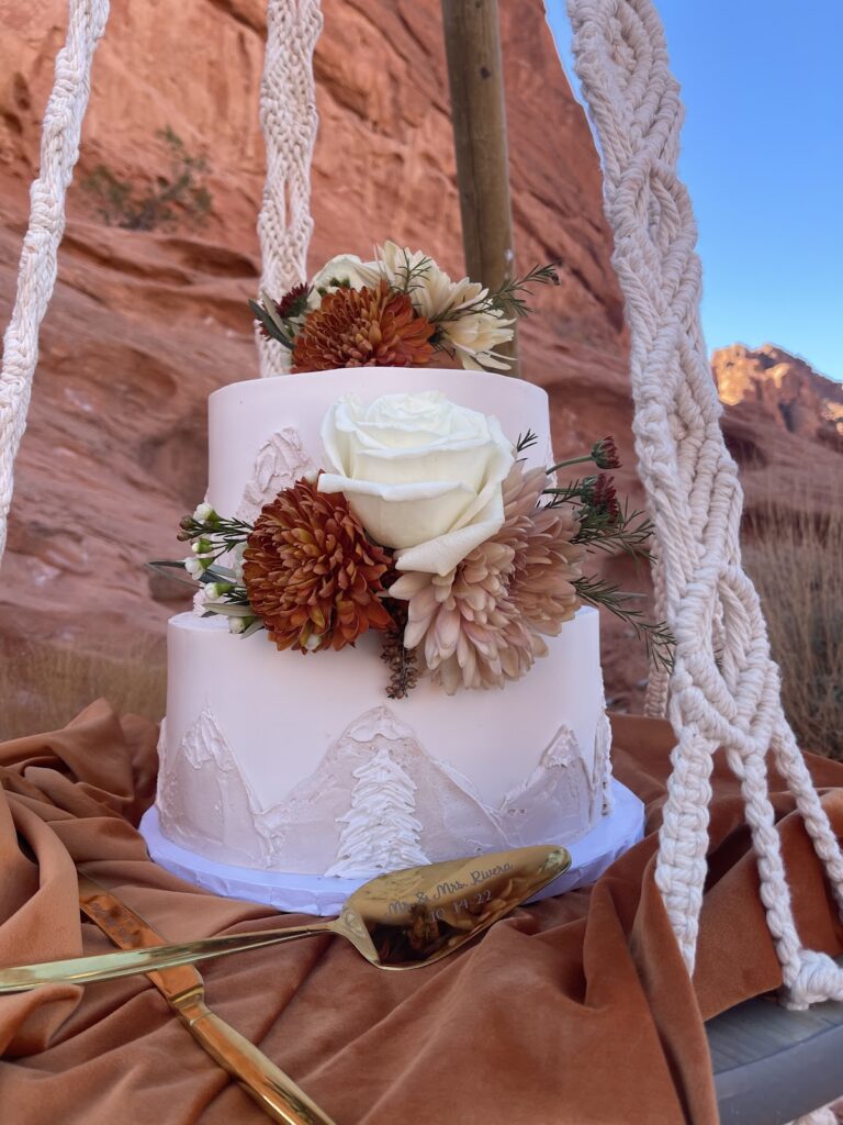 Cactus and Lace Weddings: Your Dream Desert Venue