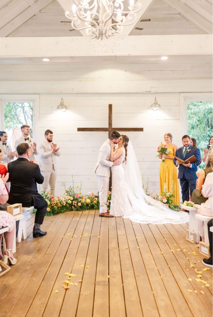 The Chapel at Gruene – Exquisite Wedding Venue