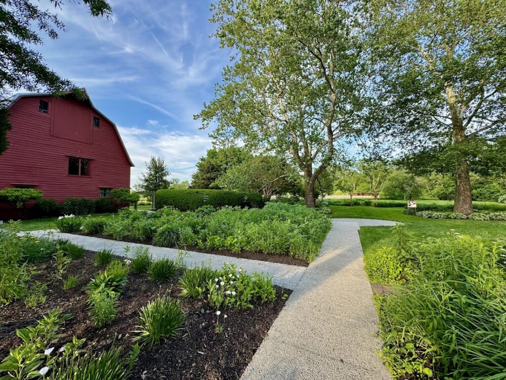 Bishop Farmstead Weddings