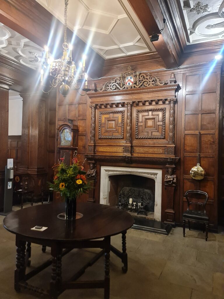 Ironmongers’ Hall: Historic London Wedding Venue