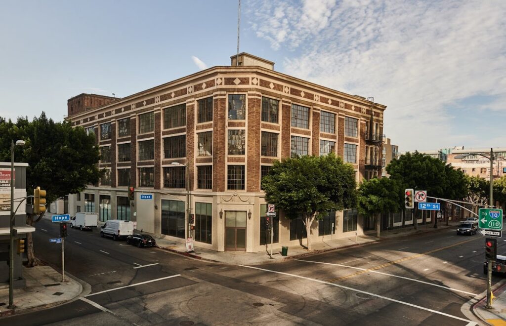 Hudson Loft: Premier Los Angeles Wedding Venue