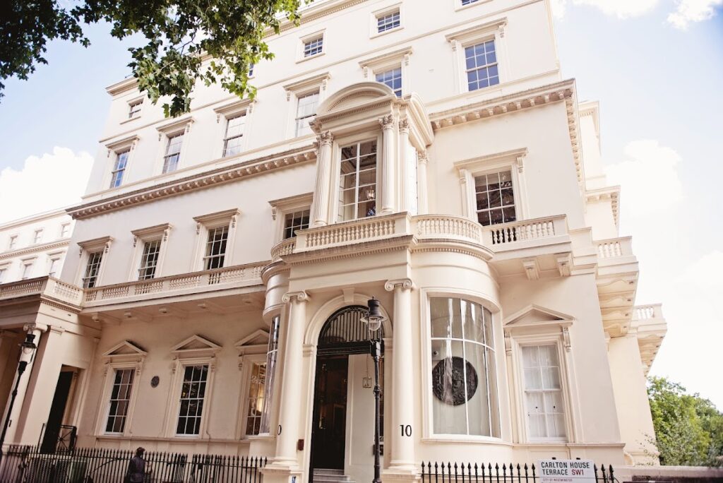 10-11 Carlton House Terrace Wedding Venue