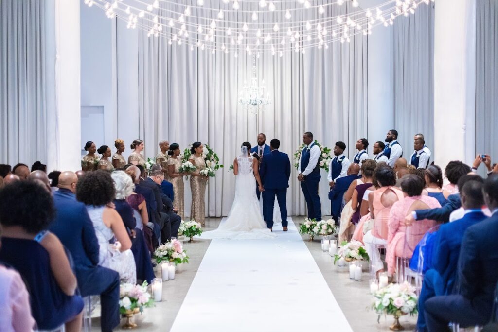 Chez Wedding Venue: Elegant Chicago Celebrations