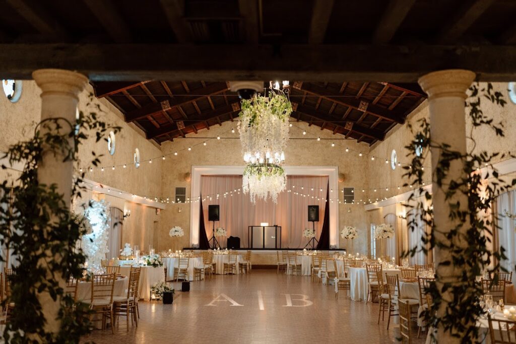 Coco Plum Woman’s Club – Miami Wedding Venue