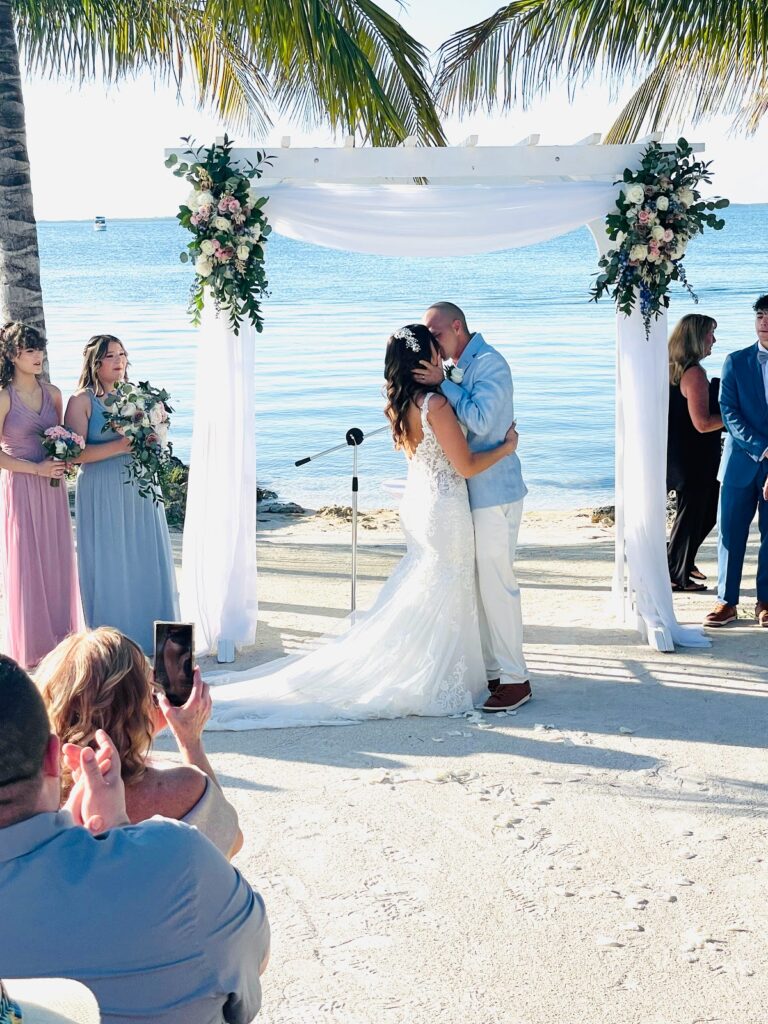 Key Largo Lighthouse Beach Weddings