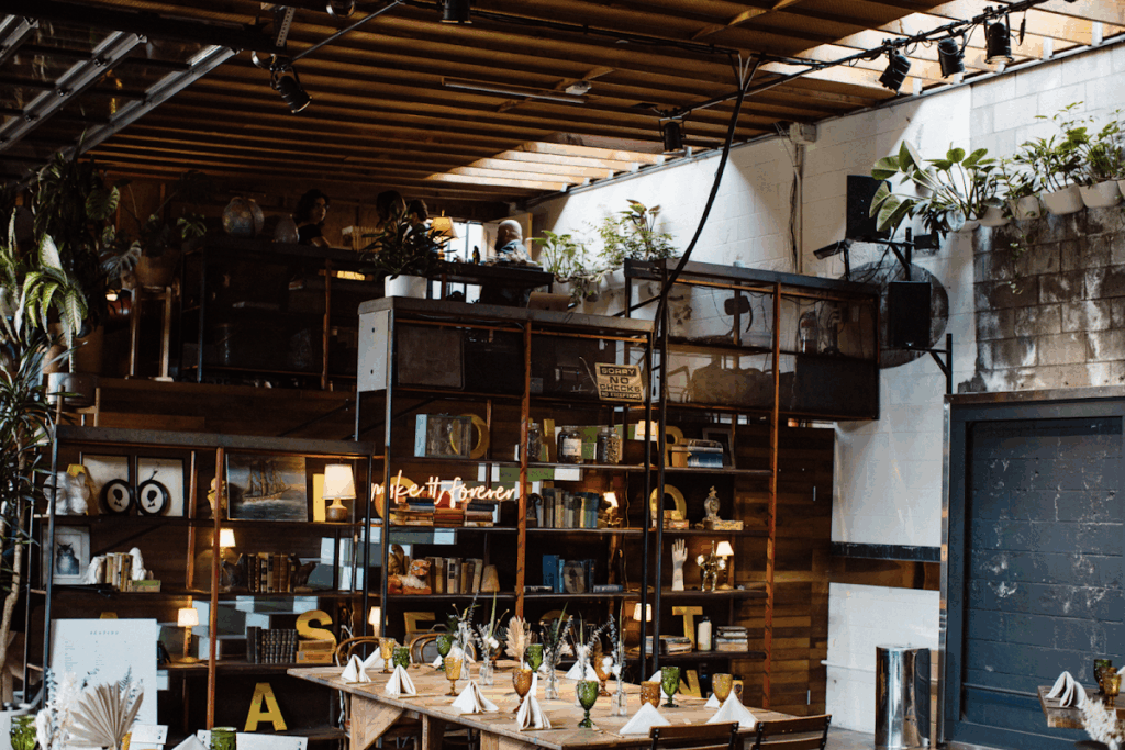 SmogShoppe by Marvimon: Los Angeles Wedding Venue