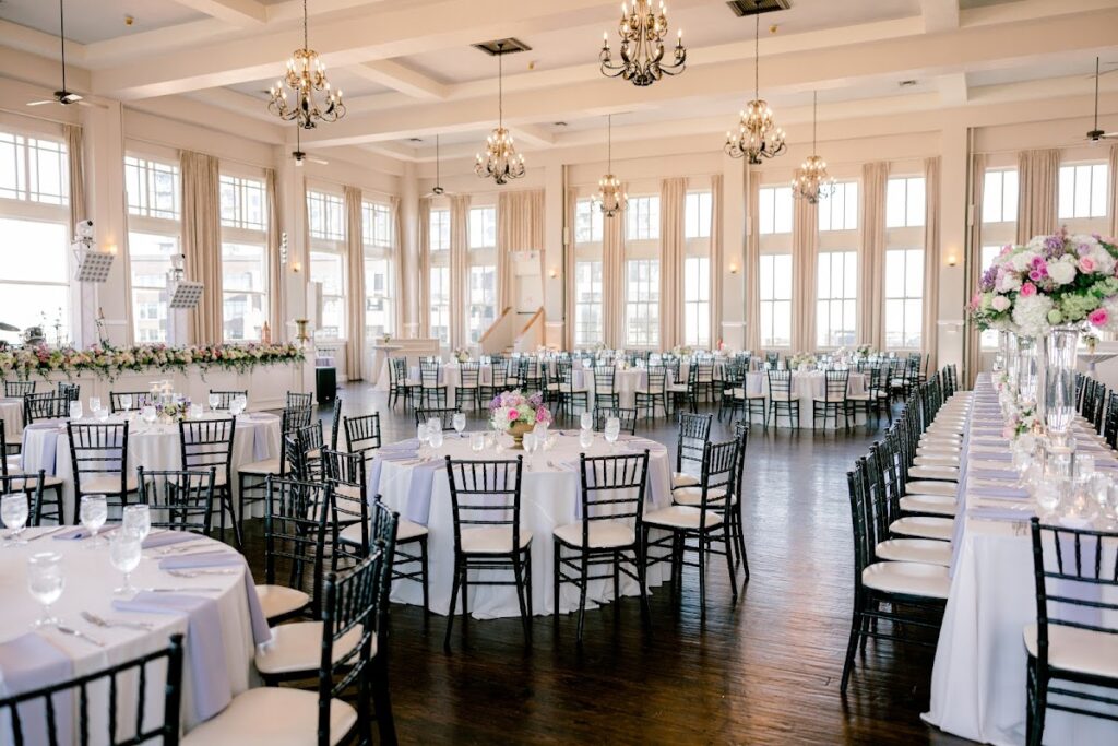 The Room on Main: Dallas Wedding Venue