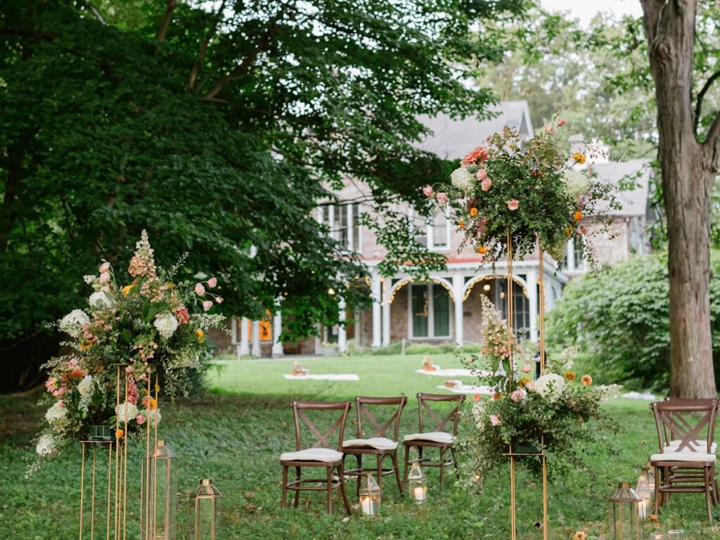 Portico Awbury Arboretum – Philadelphia Wedding Venue