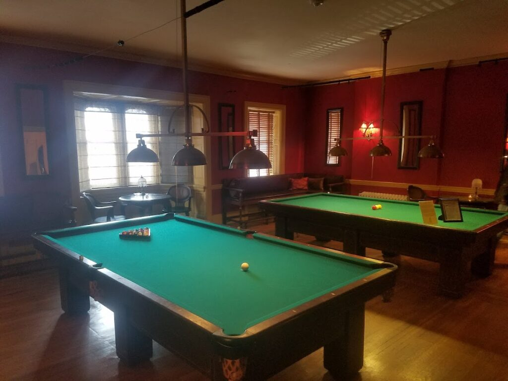 Stotesbury Mansion: Elegant Philadelphia Wedding Venue