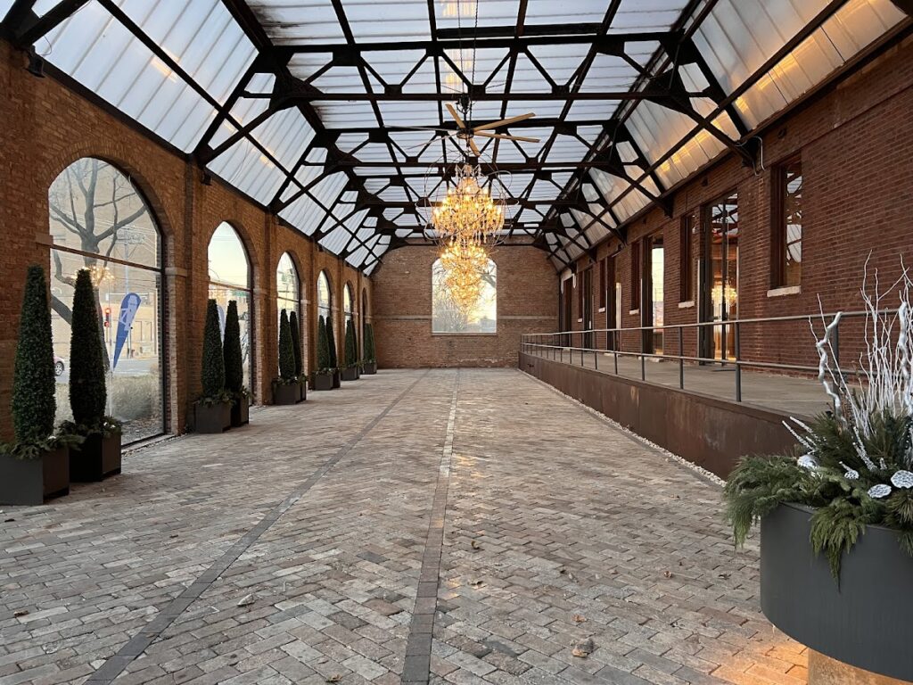 Skyline Loft: Chicago’s Premier Wedding Venue