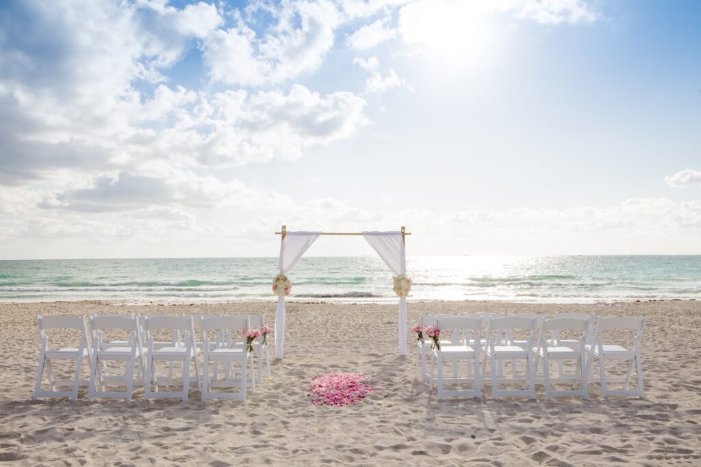 Small Miami Weddings: Intimate Venue
