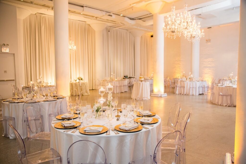Chez Wedding Venue: Elegant Chicago Celebrations