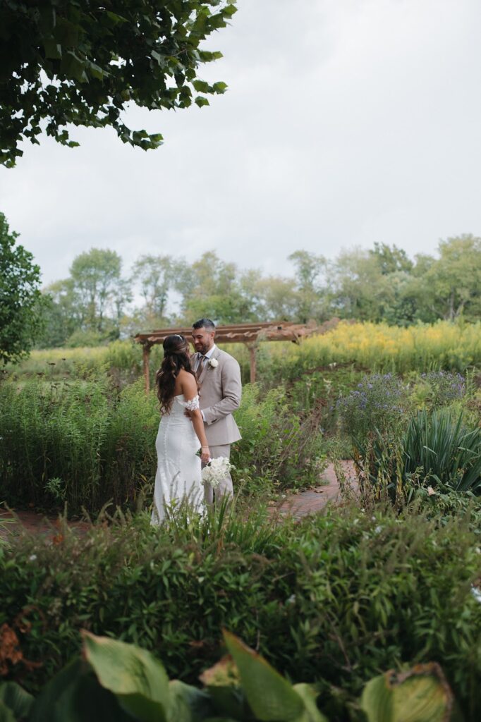 Bishop Farmstead Weddings